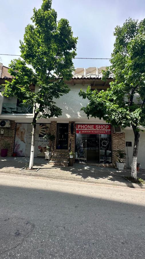 Laura Room'S Saranda Dış mekan fotoğraf